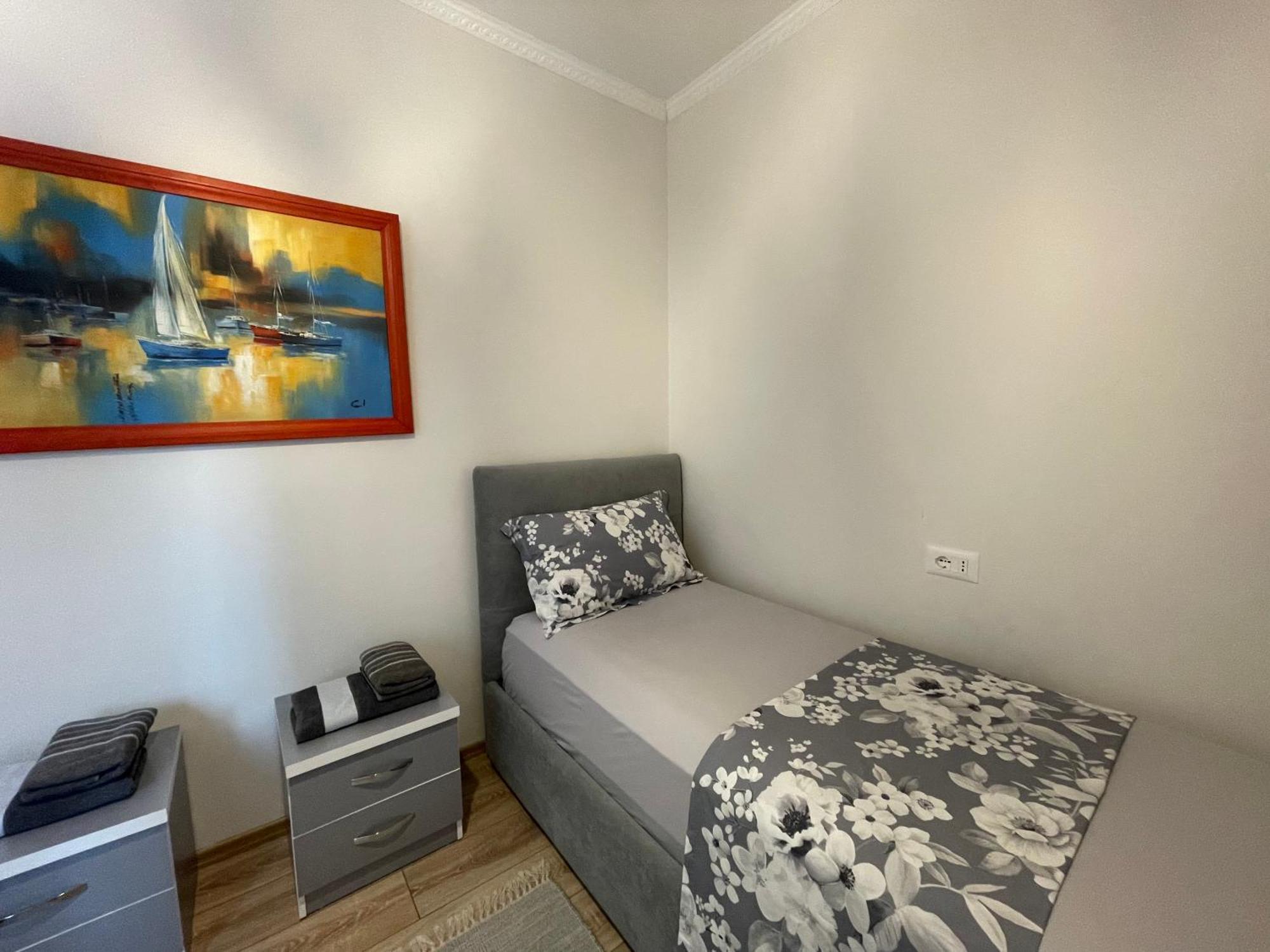 Peak Apartment Modern Durres City Centre #2 المظهر الخارجي الصورة